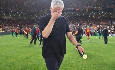 Jose Mourinho me lot në sy pas finales: Sot jam 100 për qind romanist