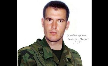 Kurti përkujton heroin Ilir Konushevci: Ishte ushtari ideal i lirisë