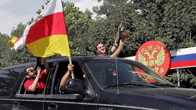 Provinca separatiste gjeorgjiane, Osetia Jugore kërkon të bashkohet me Rusinë