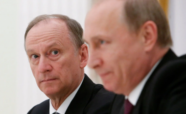 Putin do t'i nënshtrohet një operacioni për kancer, pushtetin do t'ia transferojë "përkohësisht" ish-shefit të FSB-së