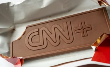 CNN “aksidentalisht” u dërgon dhurata mirëseardhjeje punëtorëve të larguar nga puna, pas mbylljes së platformës CNN+