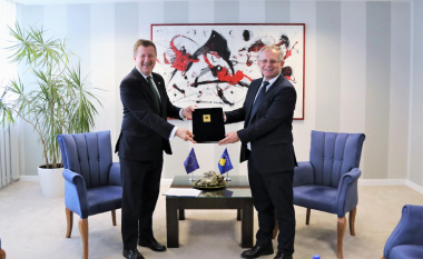 BE-ja dhe Kosova nënshkruajnë Marrëveshjen Kornizë të Partneritetit Financiar IPA III