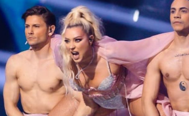Reagimet e të famshmëve shqiptarë pas paraqitjes së Ronelës në Eurovision