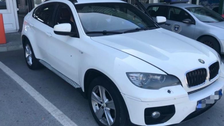 Policia kufitare identifikon dy automjete BMW X6 të vjedhura nga viti 2010