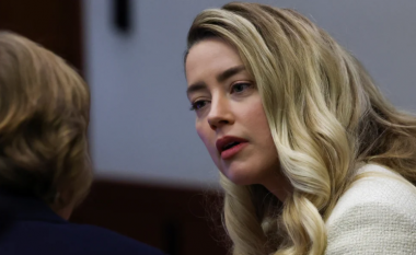Si do të ndikonte në gjyq nëse Amber Heard ka gënjyer gjatë dëshmisë së saj?