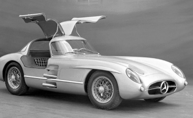 Mercedesi i rrallë i vitit 1955, shitet për shifër rekord në një ankand