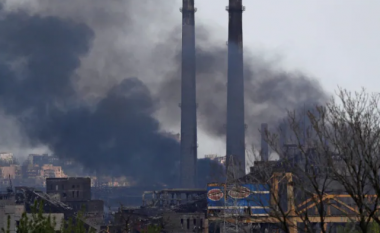 Rusia dhe Ukraina po raportojnë luftime rreth fabrikës Azovstal në Mariupol