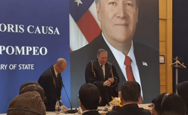 Ish-sekretari amerikan i shtetit Mike Pompeo merr titullin ‘Honoris Causa”’ nga Universiteti i Tiranës