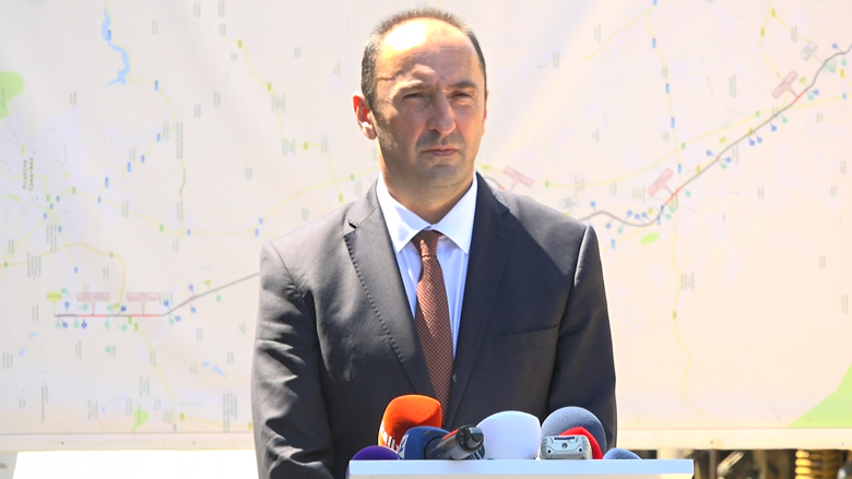 Ministri Aliu thotë se linjat hekurudhore të Kosovës do të lidhen me vendet e rajonit