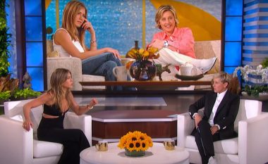 Mysafirja e parë dhe e fundit e Ellen DeGeneres, Aniston ka folur për martesën dhe shkurorëzimin me Brad Pitt