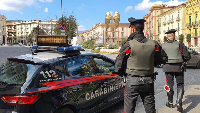 Një 37-vjeçare shqiptare vritet me thikë në Itali