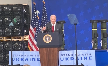 Biden për rezistencën ukrainase ndaj agresionit rus: Nëse nuk u qëndroni përballë diktatorëve, ata do të shtohen