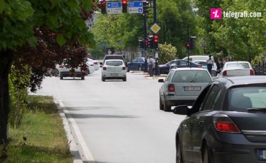 Eksperti i mjedisit: Veturat më të vjetra se 10 vjet në Kosovë, po e dëmtojnë rëndë ambientin