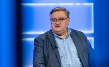 Qendra ukrainase Kundër Dezinformimit: Politikani serb Djordje Vukadinoviq po e përhap propagandën e Kremlinit
