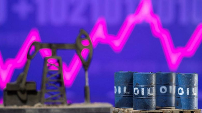OPEC: Kërkesa për naftë gjatë vitit 2022 do të tejkalojë nivelet para pandemisë COVID-19