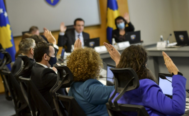 ​Qeveria miraton propozim-vendimin për Programin “Financat publike të Kosovës dhe rritja ekonomike”