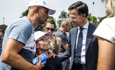 Qeveria holandeze i kërkon falje veteranëve të këtij vendi që ishin me mision në Srebrenicë