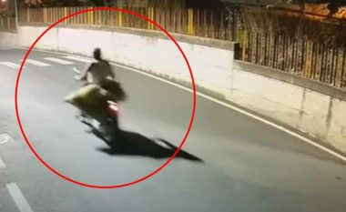 Rumuni në Itali mbytë bashkëkombësin, u filmua nga kamerat e sigurisë duke transportuar me motoçikletë kufomën në qese të najlonit
