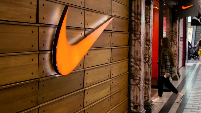 Nike largohet plotësisht nga Rusia