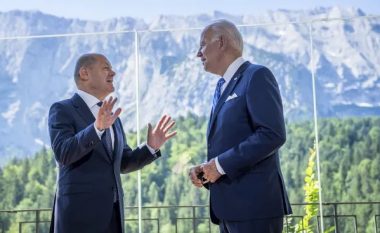Samiti i G7-ës, Biden dhe Scholz takohen në alpet bavareze – presidenti amerikan lavdëron nikoqirin për lidershipin