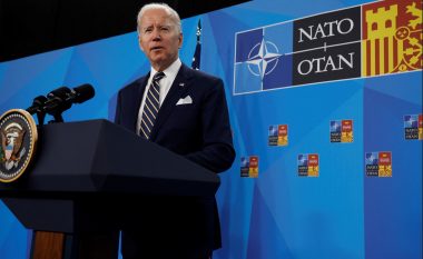 Biden: Shtetet e Bashkuara me ndihmë tjetër ushtarake për Ukrainën, që kap vlerën e 800 milionë dollarëve
