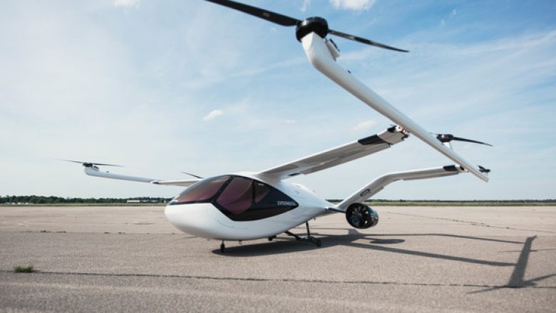 Droni taksi me rreze të gjatë veprimi kryen me sukses fluturimet testuese