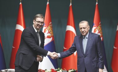 Shtetasit e Serbisë lejohen të hyjnë me letërnjoftim në Turqi