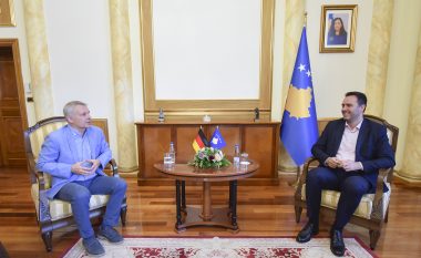 Konjufca në takim me ambasadorin e Gjermanisë, bisedojnë për forcimin e bashkëpunimit