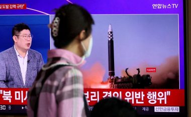 Testet e raketave i kanë kushtuar Koresë së Veriut deri në 650 milionë dollarë