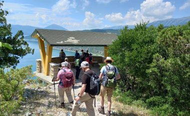 Fillon sezoni veror, Parku Kombëtar i Prespës pret vizitorë të shumtë vendas dhe të huaj