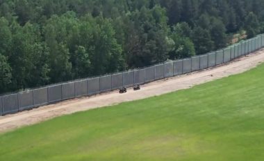 Polakët nuk duan krizë të re të emigrantëve, përgjatë vijës kufitare me Bjellorusinë ndërtojnë rrethojën 140 kilometra me sensorë e kamera