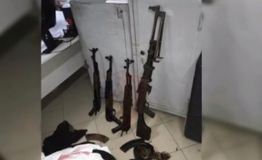 Zbulohet tjetër depo armësh në Tiranë, arrestohet 27-vjeçari