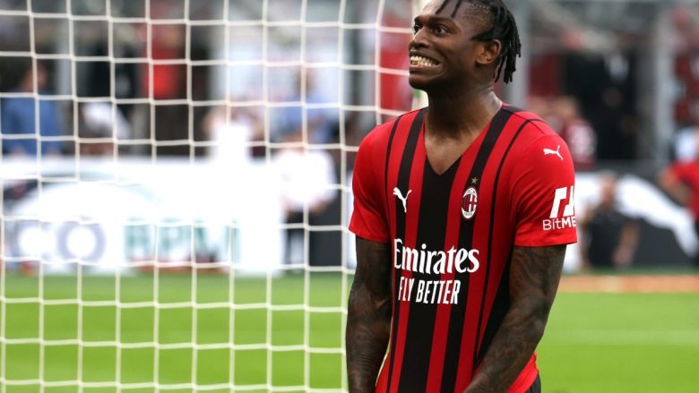 Leao refuzon ofertën fillestare të Milanit për rinovimin e kontratës