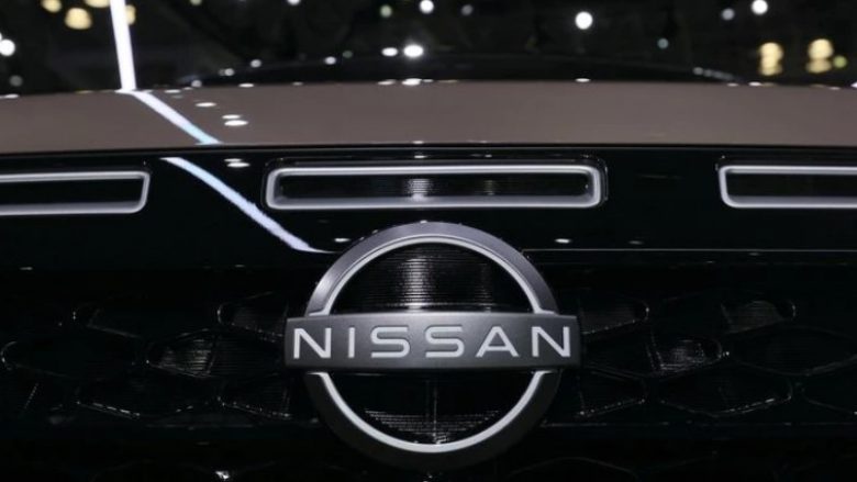 Nissan tërheq më shumë se 300 mijë SUVs në SHBA, pasi kapaku i makinës hapet papritur