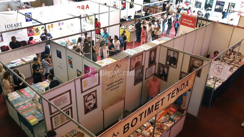Hapet Panairin e Librit në Tiranë, Ymeri: Punojmë vetëm për 20 për qind të shqiptarëve