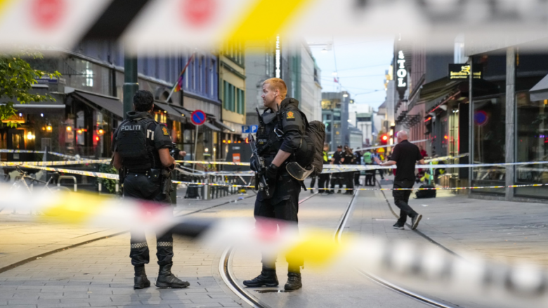 Të shtëna me armë në qendër të Oslos: Dy të vrarë, 14 të plagosur