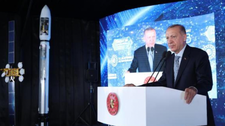 Erdogan: Në muajin janar do ta dërgojmë në hapësirë satelitin vendor “IMECE”