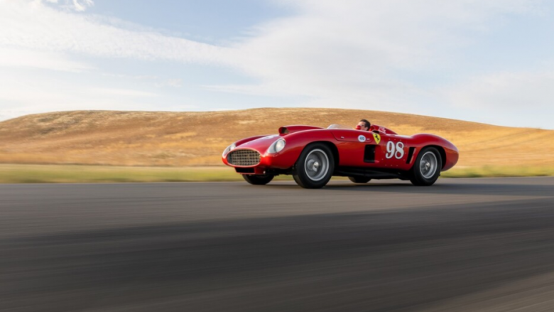 Del në ankand Ferrari 410 Sport Spider i drejtuar nga Fangio dhe Shelby