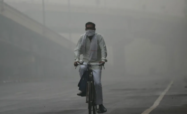 99 për qind e njerëzve jetojnë në zona ku ndotja e ajrit i kalon ‘nivelet e sigurta’