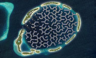 Një ‘qytet lundrues’ në Maldive ka filluar të marrë formë