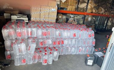 Parandalohet kontrabanda e 2,400 litrave të alkoolit etilik nga Mitrovica e Veriut