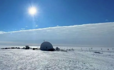 Studiuesit në Antarktik shtangen nga zbulimi i ‘botës së fshehtë’ nën akullnaja