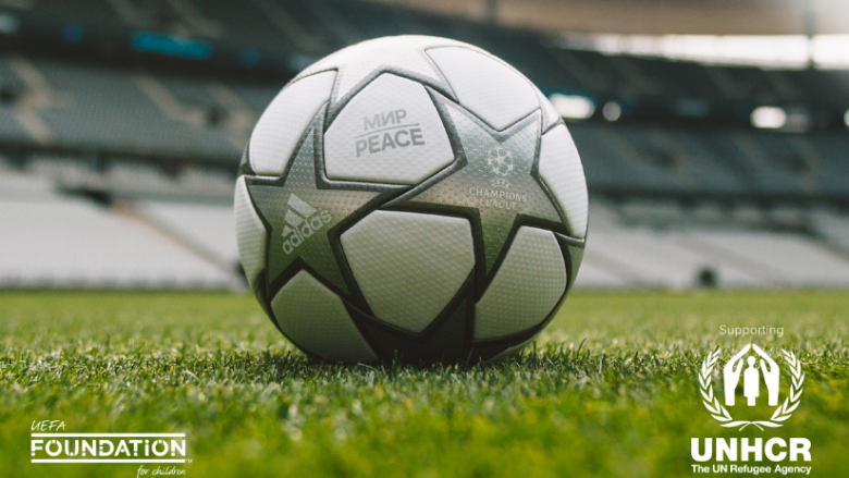 Në Ditën Ndërkombëtare të Refugjatëve: Shitet topi i finales së Ligës së Kampionëve për një shifër të ‘çmendur’