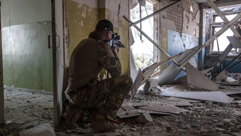Çeçenët që luftojnë kundër Rusisë në vijën e frontit në Ukrainë