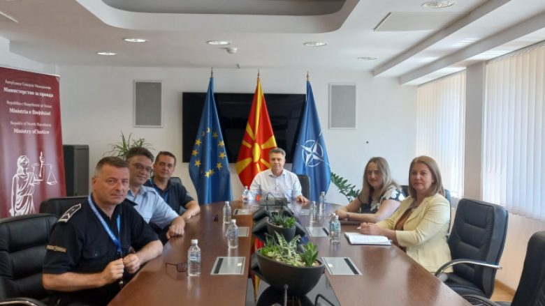 Maqedoni: Policia Gjyqësore kërkon rritje të pagave për 15 përqind
