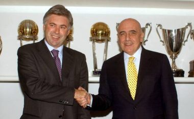 Galliani zbulon prapaskenat se si e “rrëmbeu” Ancelottin nga Parma