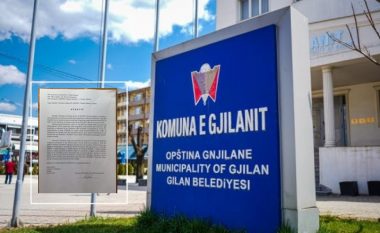 Prindërit kërkojnë që mësueses së shkollës fillore “Selami Hallaçi”, në Gjilan t’i vazhdohet kontrata e punës