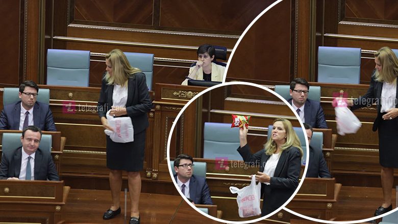 Deputetja e AAK-së i jep “dhuratë”, Muratit: Nuk jeni brumosur për luftëtar e veteran