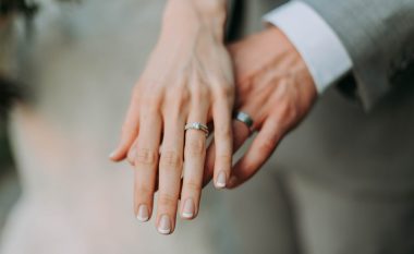 Bie numri i martesave në Shqipëri, 12 për qind më pak se para pandemisë