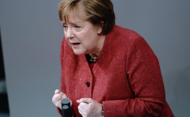 Angela Merkel mbron projektin ruso-gjerman 'Nord Stream II'